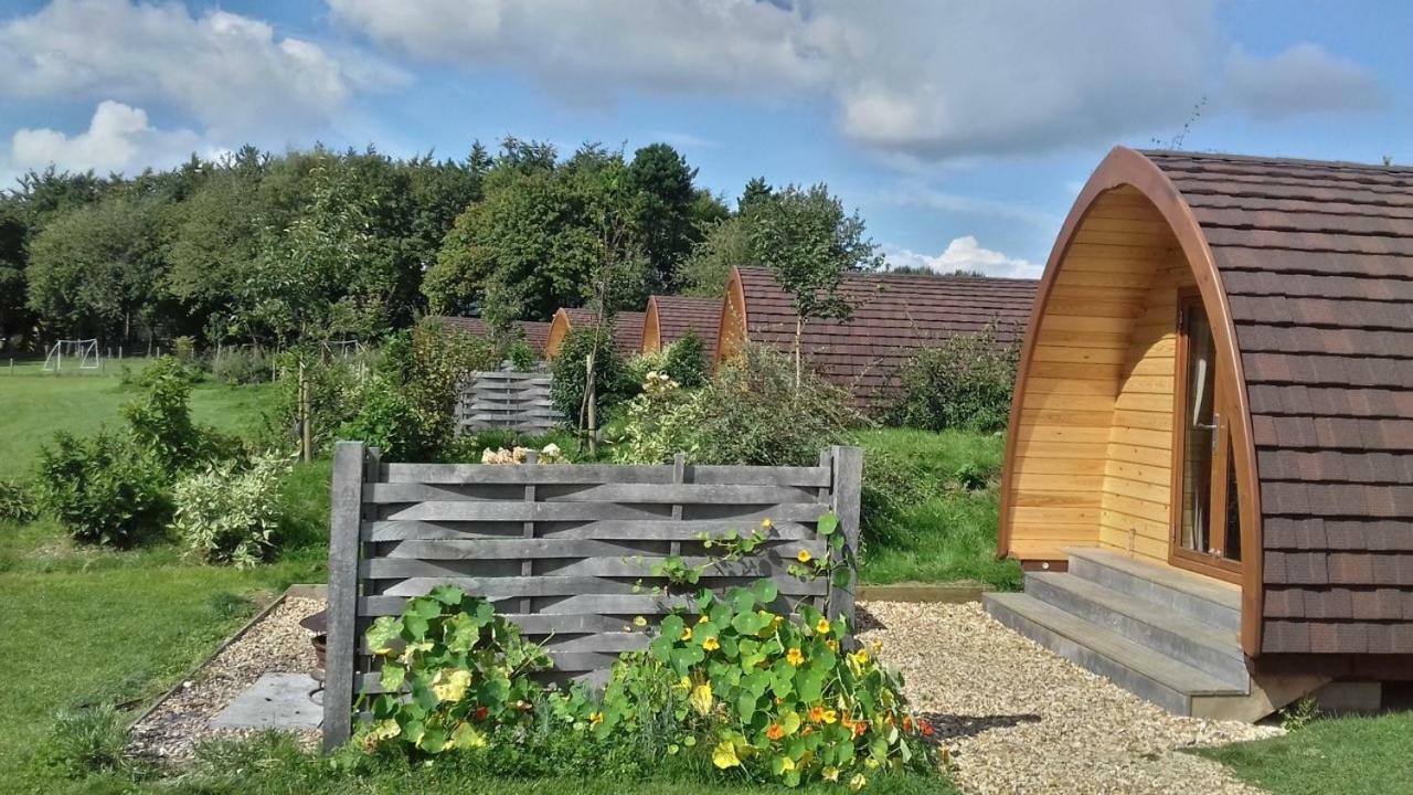 فندق Lupin Glamping Pod كيلتنهام المظهر الخارجي الصورة