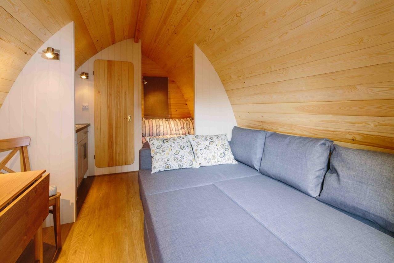 فندق Lupin Glamping Pod كيلتنهام المظهر الخارجي الصورة